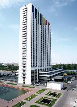 Moscow:  Hotel complex Izmaylovo